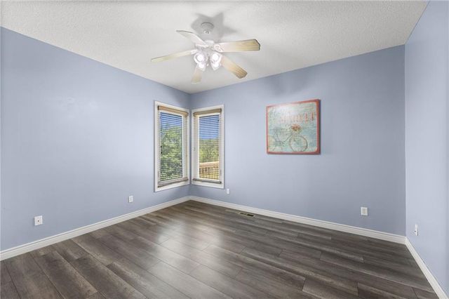 28265 Overbrook Road, Paola, KS 66071