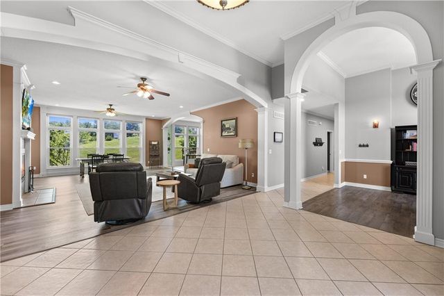 28265 Overbrook Road, Paola, KS 66071