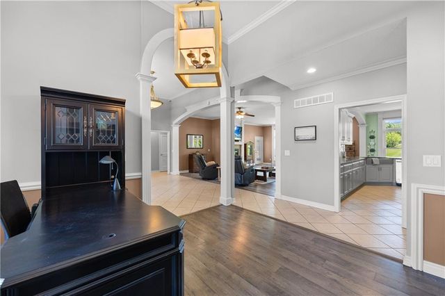 28265 Overbrook Road, Paola, KS 66071