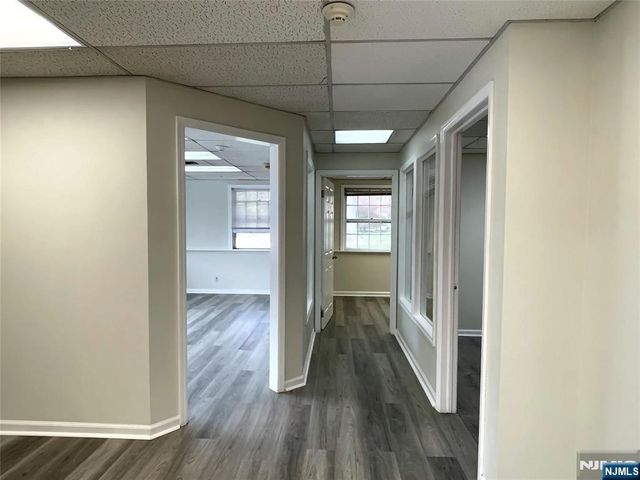961 Teaneck Road, Teaneck, NJ 07666