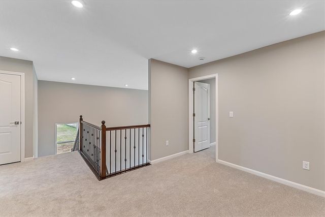 86 Ed Knoll Bend, Springboro, OH 45066