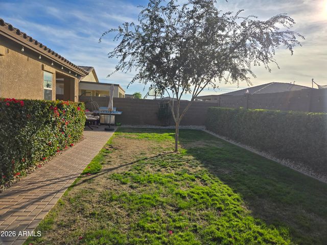 8676 N 172ND Drive, Waddell, AZ 85355