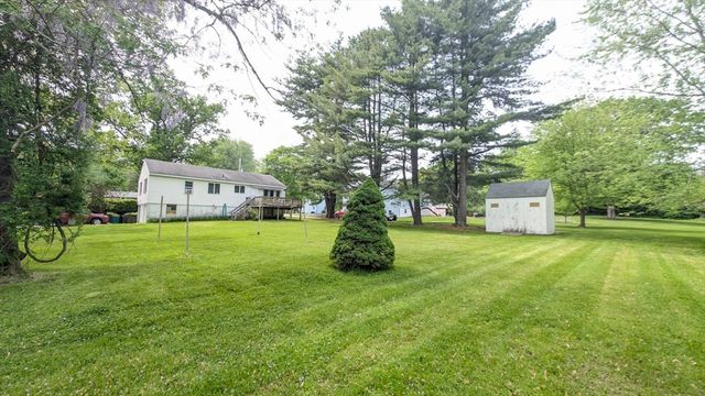 156 Center Bridge Rd, Lancaster, MA 01523