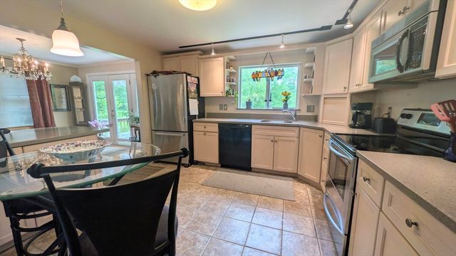 156 Center Bridge Rd, Lancaster, MA 01523