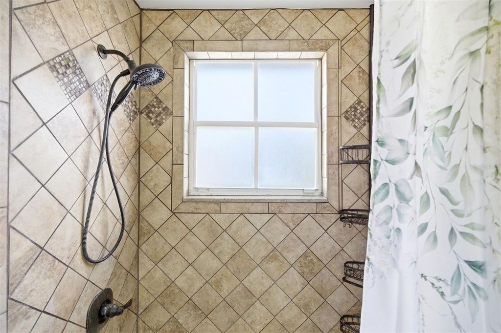 Image 16 of property listing at 3135 SUNSET CIRCLE, Margate, FL 33063