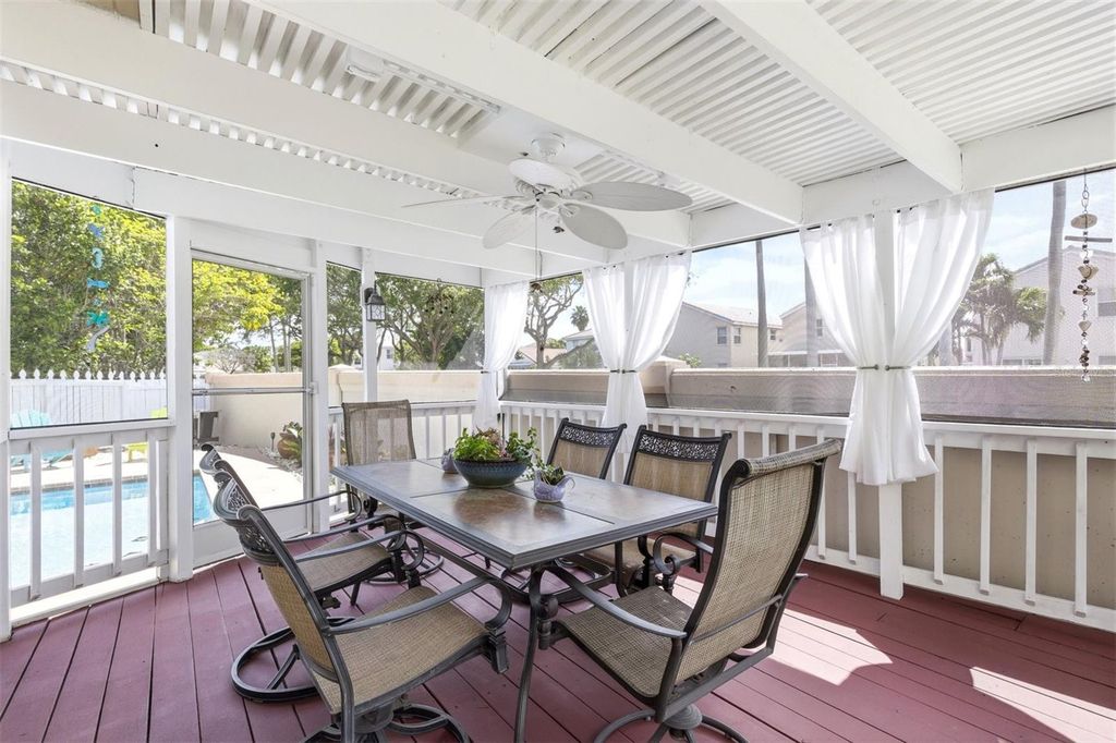 Image 36 of property listing at 3135 SUNSET CIRCLE, Margate, FL 33063