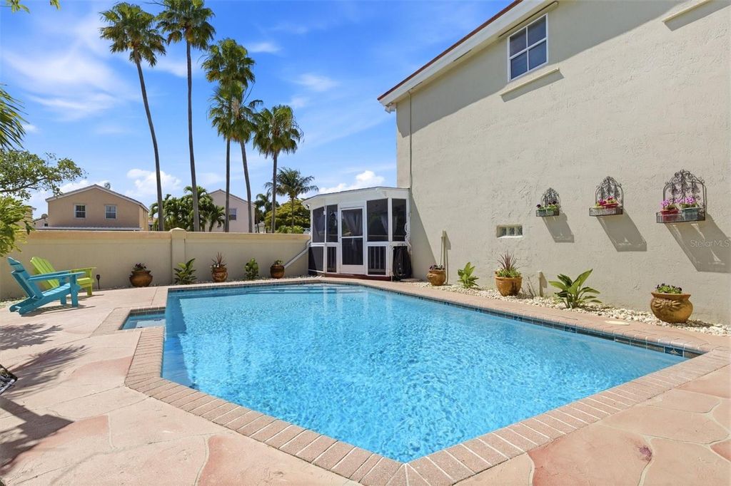 Image 38 of property listing at 3135 SUNSET CIRCLE, Margate, FL 33063