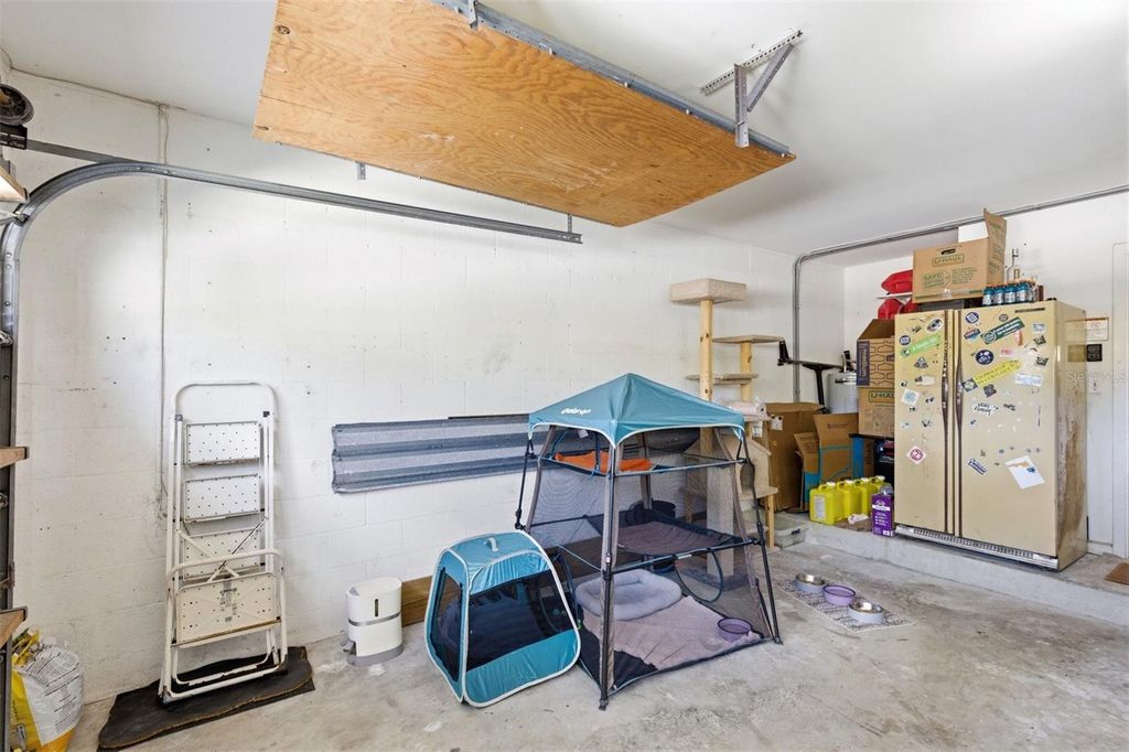 Image 39 of property listing at 3135 SUNSET CIRCLE, Margate, FL 33063