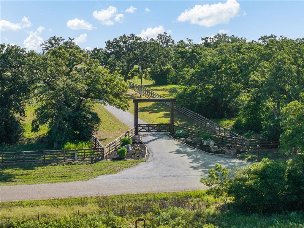 4845 County Road 119, Caldwell, TX 77836 — photo 2