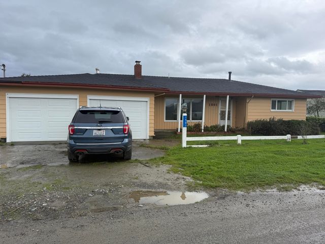 1501 Ambrosini Lane, Ferndale, CA 95536