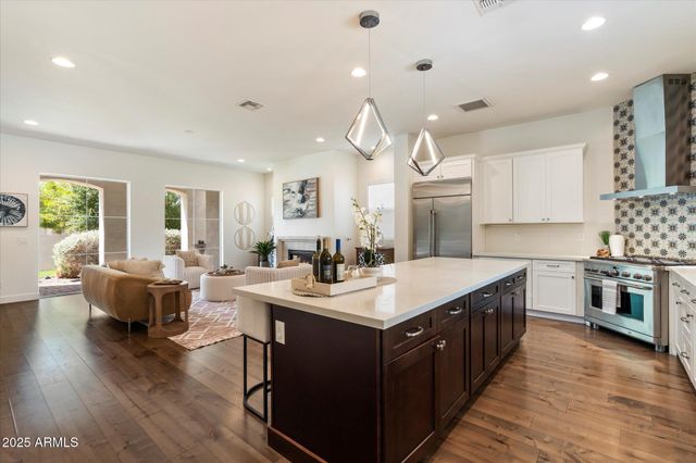 640 W ECHO Lane, Phoenix, AZ 85021