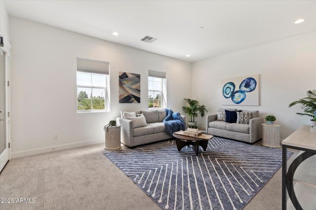 640 W ECHO Lane, Phoenix, AZ 85021