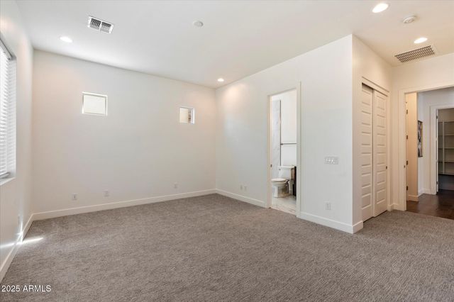 640 W ECHO Lane, Phoenix, AZ 85021