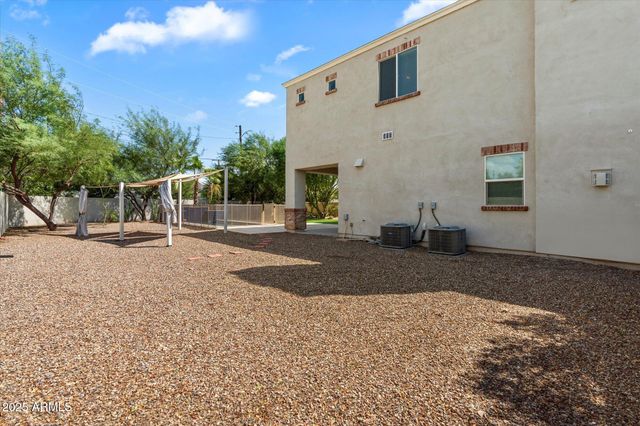 640 W ECHO Lane, Phoenix, AZ 85021