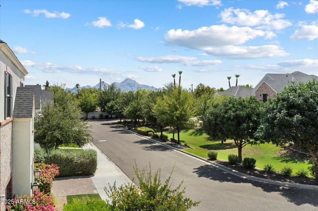 640 W ECHO Lane, Phoenix, AZ 85021