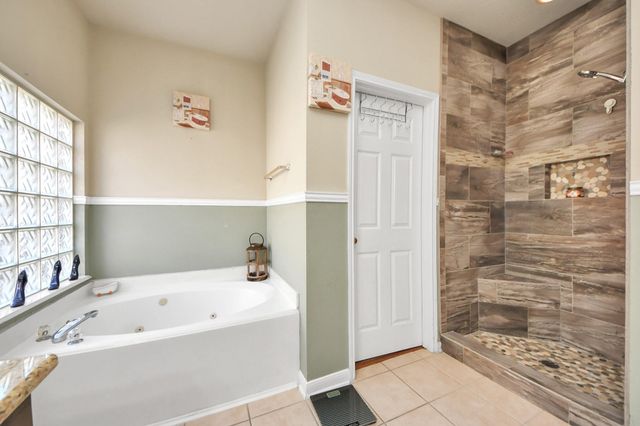 13635 Treebank Lane, Houston, TX 77070