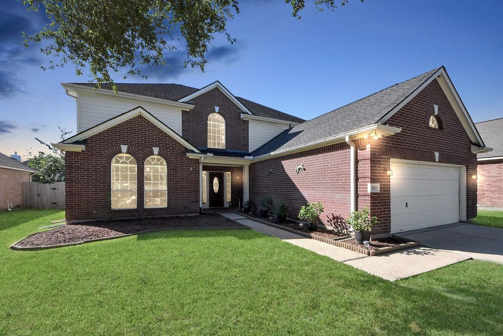 13635 Treebank Lane, Houston, TX 77070
