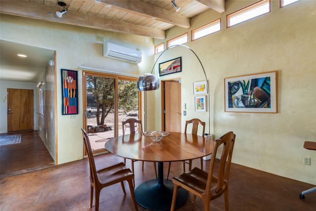 1775 Fort Union Drive, Santa Fe, NM 87505