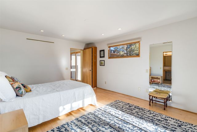 1775 Fort Union Drive, Santa Fe, NM 87505