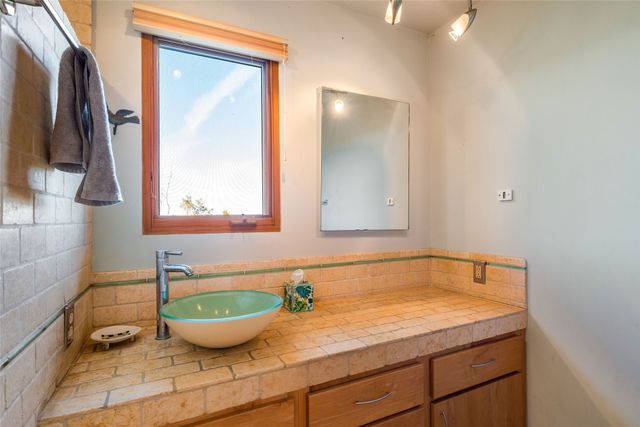 1775 Fort Union Drive, Santa Fe, NM 87505
