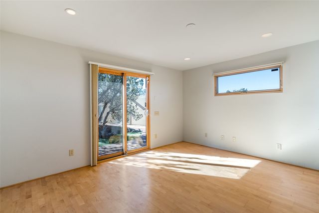 1775 Fort Union Drive, Santa Fe, NM 87505