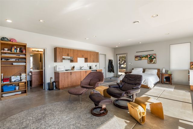 1775 Fort Union Drive, Santa Fe, NM 87505