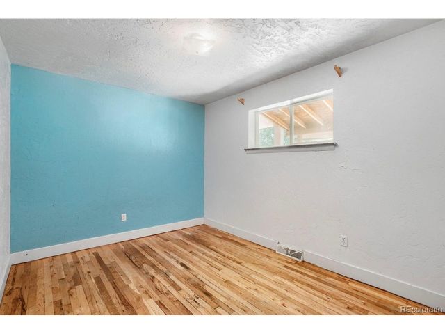 2201 W 55th Ave, Denver, CO 80221