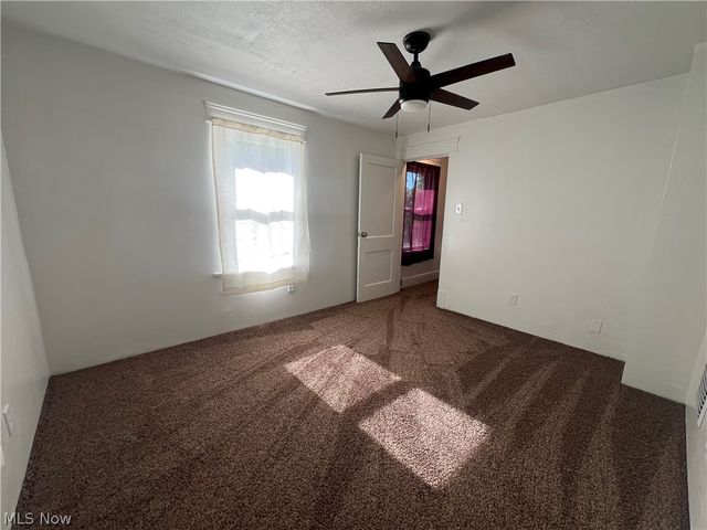403 N Saint Clair Street, Girard, OH 44420
