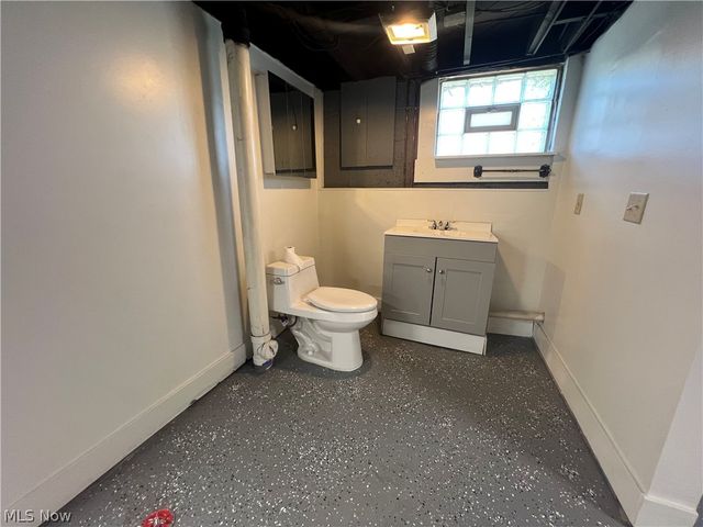403 N Saint Clair Street, Girard, OH 44420