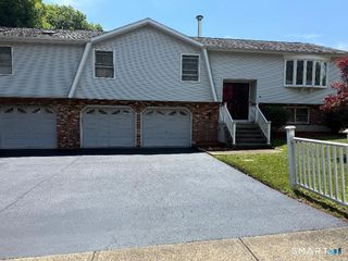 54 Sorensen Road, West Haven, CT 06516
