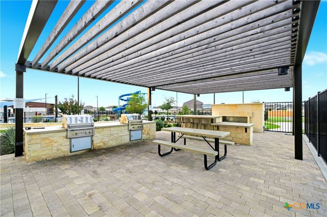 9194 Saint Jerome, Seguin, TX 78155