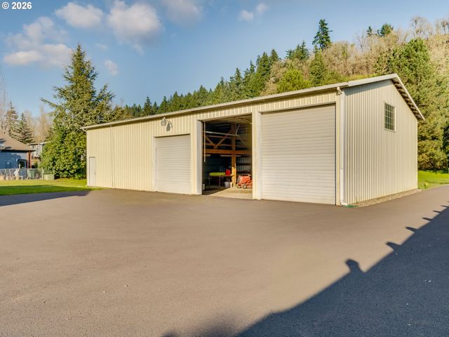 21075 S HIGHWAY 99E, Oregon City, OR 97045