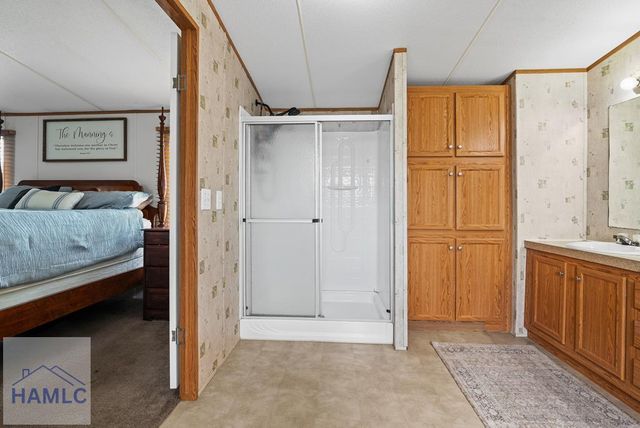 93 Whispering Pines Road, Jesup, GA 31545