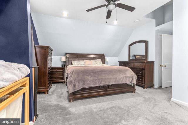 61 RIDGLEY ST, Mount Holly, NJ 08060