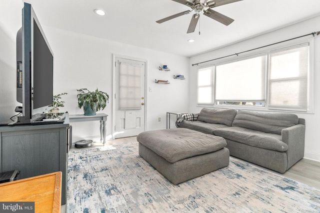 61 RIDGLEY ST, Mount Holly, NJ 08060