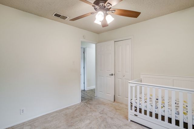 6709 Summit Ridge Drive, Watauga, TX 76148