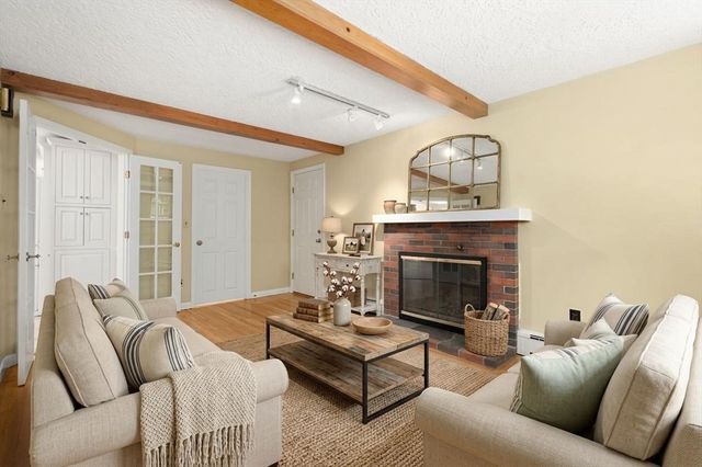 38 Flintlock Lane, Sudbury, MA 01776