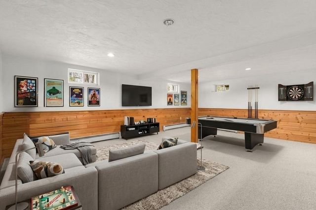 38 Flintlock Lane, Sudbury, MA 01776