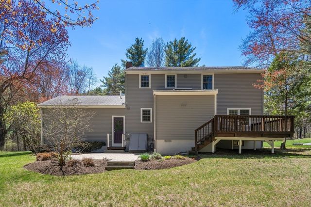 38 Flintlock Lane, Sudbury, MA 01776