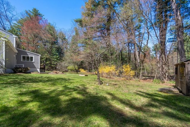 38 Flintlock Lane, Sudbury, MA 01776