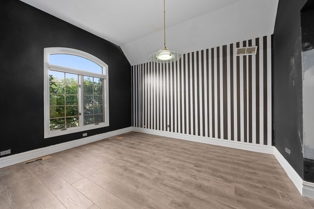 24219 S Lakeside Trail, Crete, IL 60417