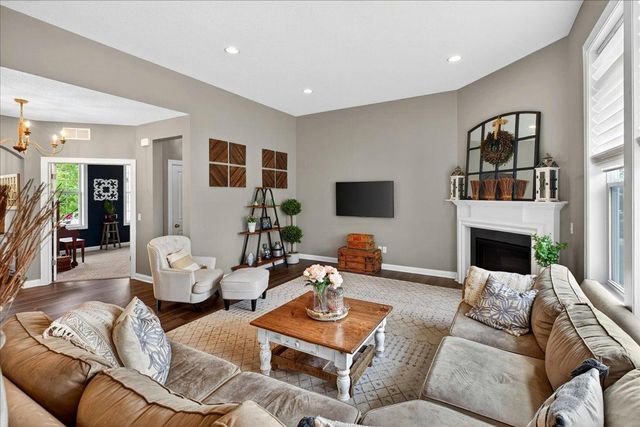 18190 72nd Place N, Maple Grove, MN 55311