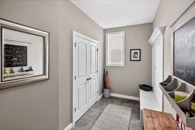 18190 72nd Place N, Maple Grove, MN 55311