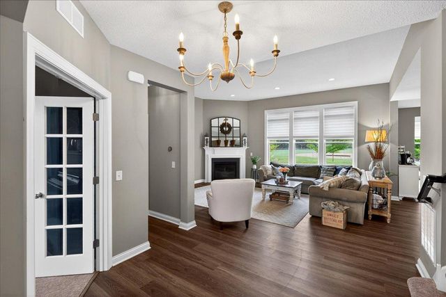 18190 72nd Place N, Maple Grove, MN 55311