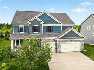 18190 72nd Place N, Maple Grove, MN 55311