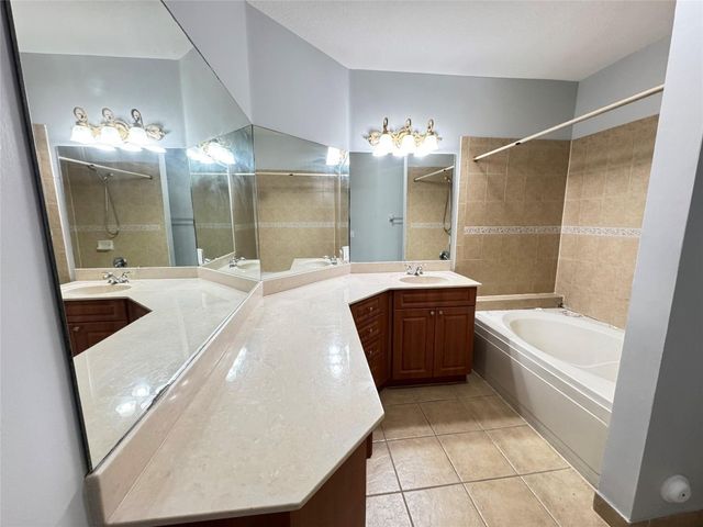 5060 SW 136th Avenue, Miramar, FL 33027