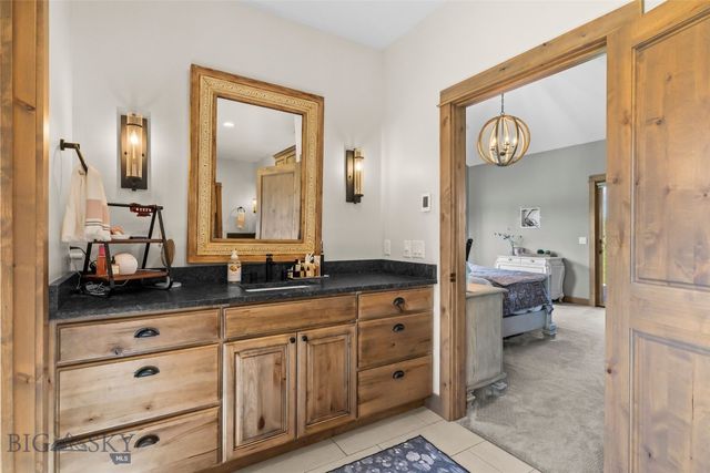 32 Pleasant View Drive, Bozeman, MT 59718