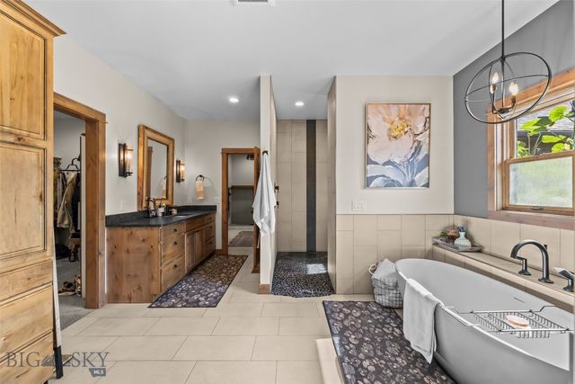 32 Pleasant View Drive, Bozeman, MT 59718
