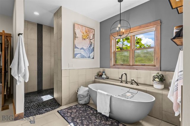 32 Pleasant View Drive, Bozeman, MT 59718
