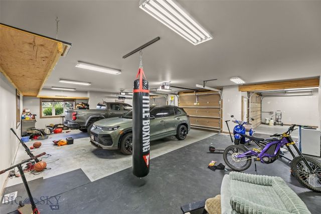 32 Pleasant View Drive, Bozeman, MT 59718